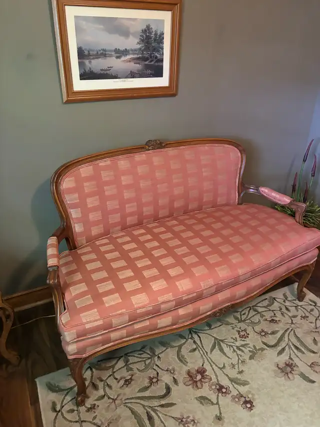 Love Seat in Couches & Futons in Norfolk County - Image 3
