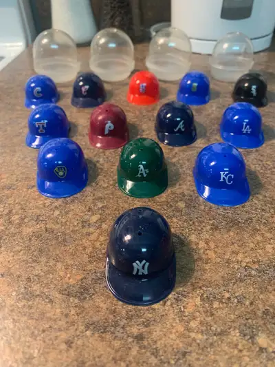 Mini Baseball caps, View more