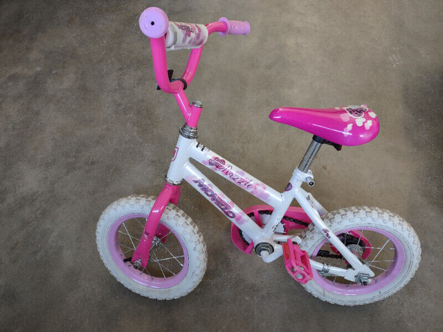 Bicyclette / vélo pour fille, taille 12 pouces dans Enfants  à Lévis - Image 2