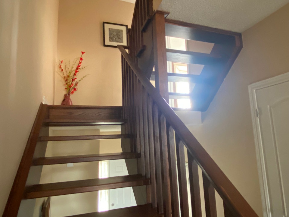 4 Bedroom 3.5 Bathroom Townhouse 5