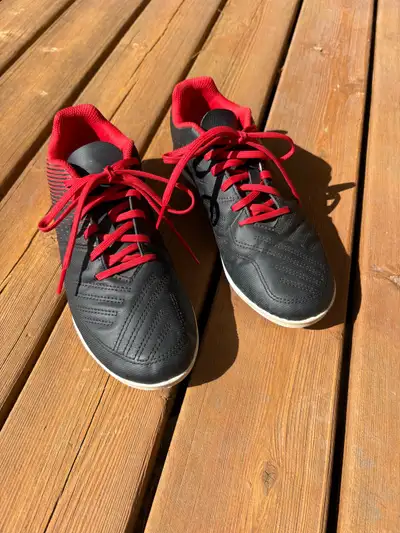 Kids Soccer Cleats Size 5 Kipsta, View more