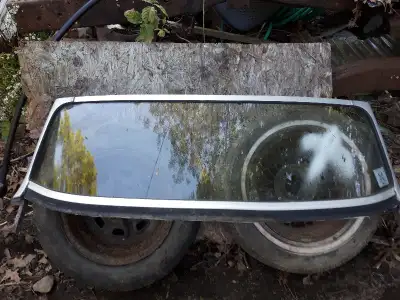 Have for sale -- For MGB,s - Multiple WINDSHIELDS and THEIR FRAMES . Taken off cars and selling alon...