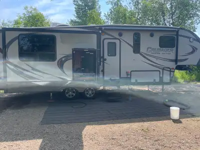 2014 bought new in 2015 well maintained also with newer tires and new awning.Asking 23900 OBO