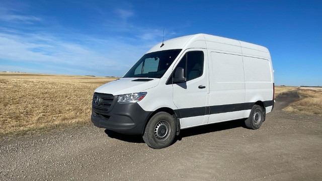 2020 Mercedez-Benz Sprinter highroof(low mileage) in Cars & Trucks in Calgary - Image 3