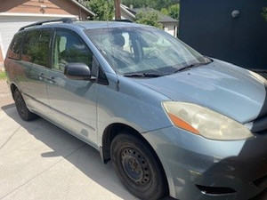 2006 Toyota Sienna CE