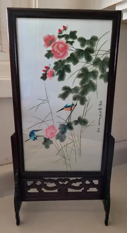 Antique Chinese Embroided Silk Table Screen Birds Flowers Signed in Arts & Collectibles in Oshawa / Durham Region - Image 3