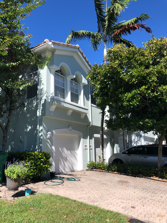 Maison de ville Floride in Florida in Canada - Image 2
