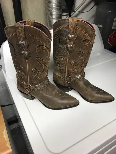 Womens Cowboy Boots, size 6 1/2, bought new, never worn, $100