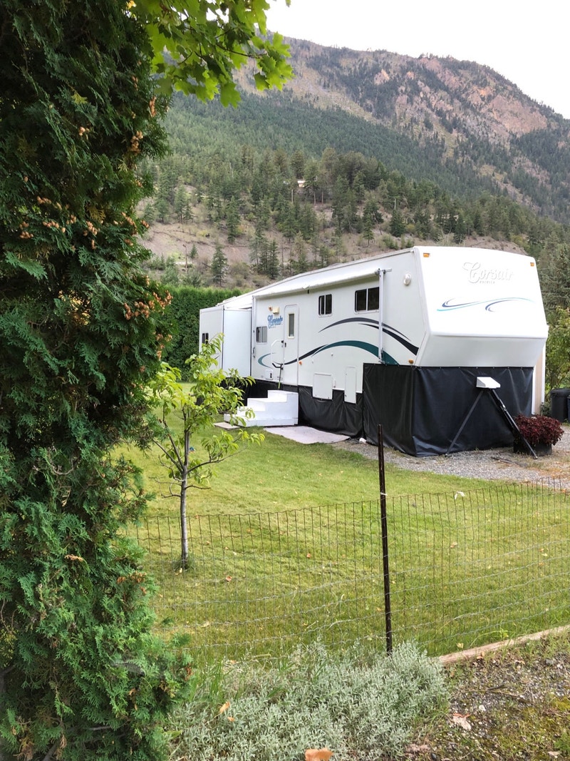 5th wheel for sale Houses for Sale Whistler Kijiji