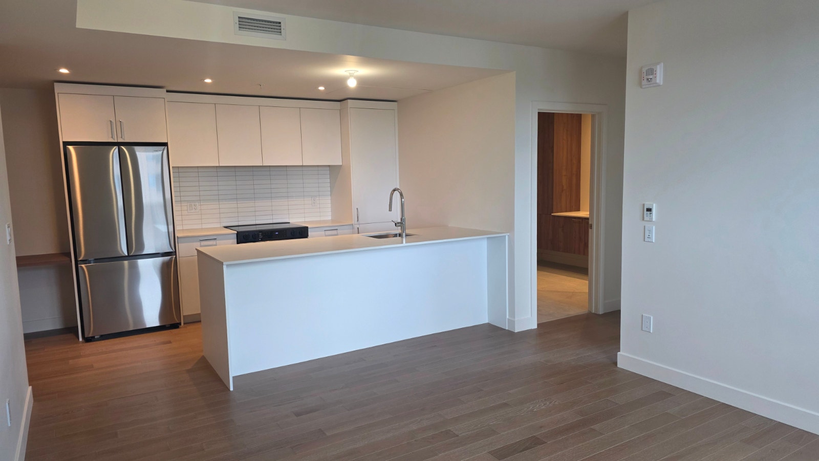 1300 Avenue de Germain-des-Prés — photo 1