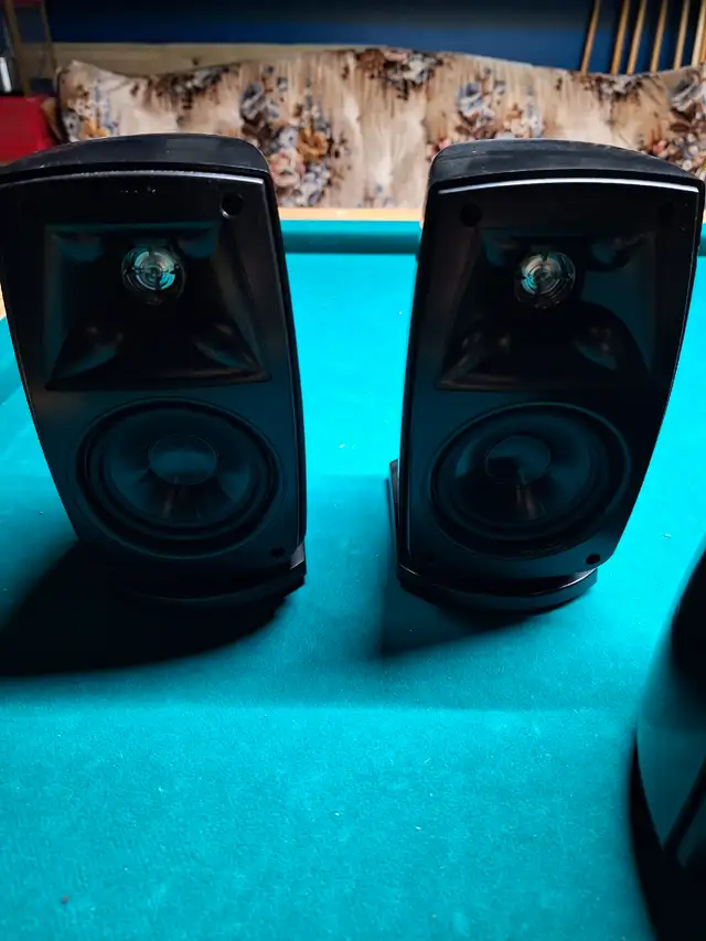 Klipsch 5 channel theater system62863258469634124