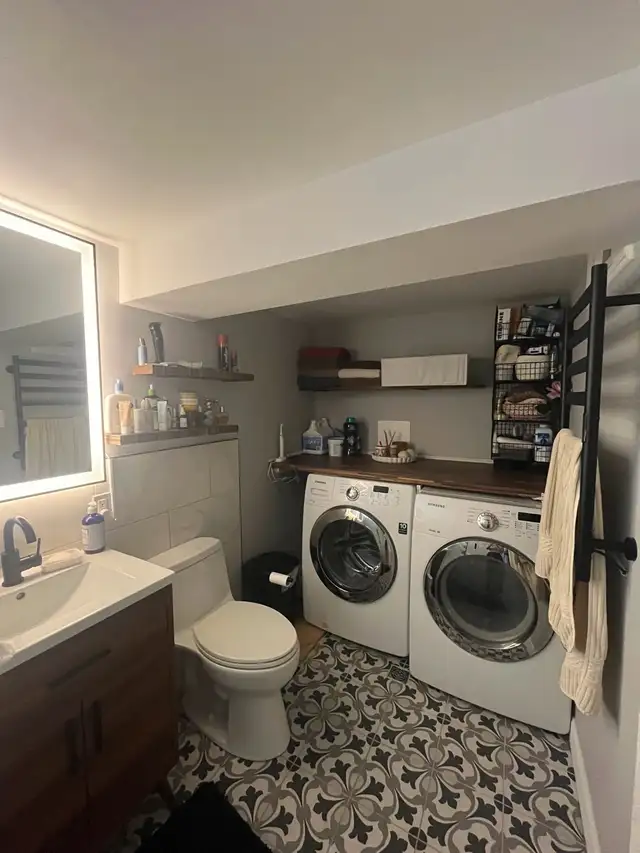 2 Bed 1 Bath House Sublet in Short Term Rentals in Ottawa - Image 10