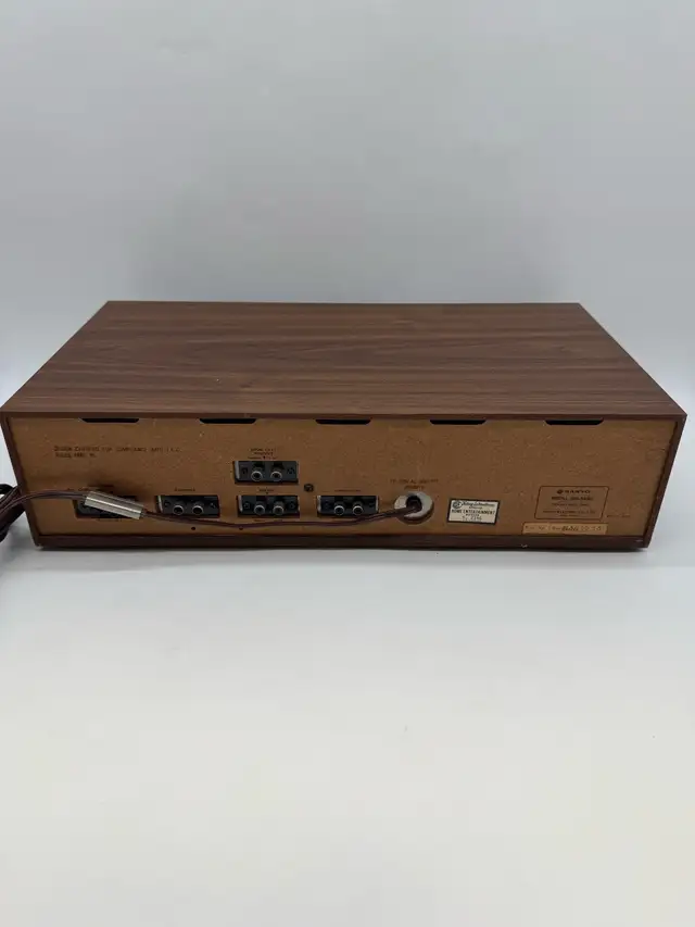 Sanyo DXL5480 Vintage AM/FM Stereo Receiver Quad 2/4 Channel in Stereo Systems & Home Theatre in City of Toronto - Image 7
