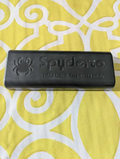 Spiderco Sharpmaker knife sharpener -complete, View more