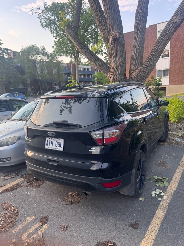 Ford escape 2018 roule encore Mais à moteur à changer — photo 2