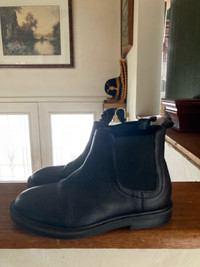 Boys Black Chelsae Shoes size 2