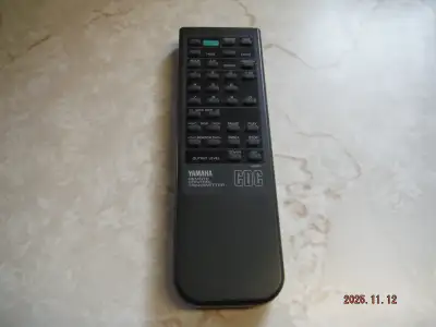 Yamaha CD remote control VL 96460, View more