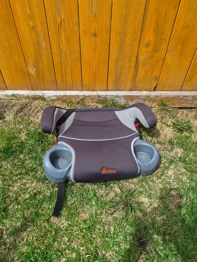 Kids Car seats in Strollers, Carriers & Car Seats in Ottawa - Image 2