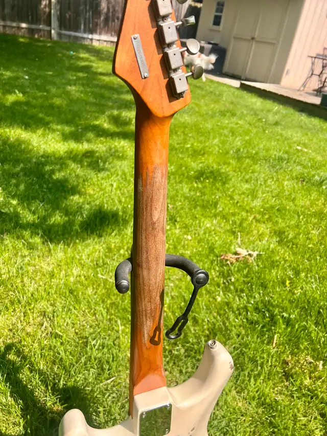 Custom Strat Style Electric Guitar NEW (Heavy Relic) in Guitars in Oakville / Halton Region - Image 7