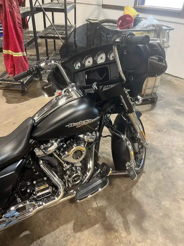 2020 Harley Davidson street glide  in Touring in Grande Prairie - Image 4