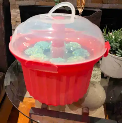 Selling this practical household gadget simply because I am not using it enough. Used once. Fox Run...