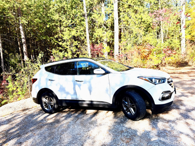 2017 Santa Fe Sport SUV in Cars & Trucks in Oshawa / Durham Region - Image 4