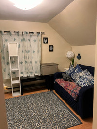 1 Private bedroom Available