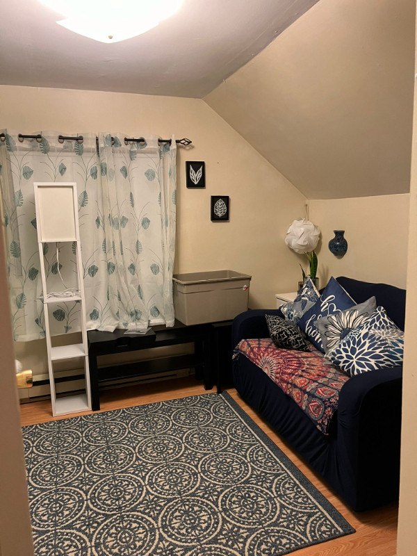 1 Private bedroom Available in Room Rentals & Roommates in Fredericton