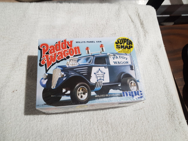 Paddy Wagon MPC 1/25 scale model kit in Arts & Collectibles in Sarnia