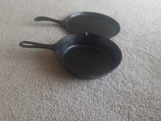 Cast Iron Skillet and Griddle Set482653596655308800