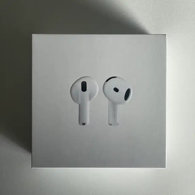 Apple AirPods 5 – Sealed, Unopened