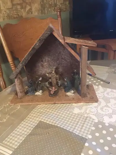 crèche de Noël en bois, View more