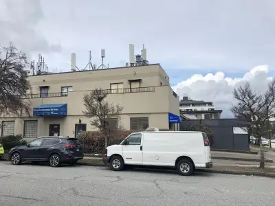 Commercial Office/Storage Space for Lease 3295 East 23rd Avenue, Vancouver, BC V5R 1B7 564 Sq. Ft. $...