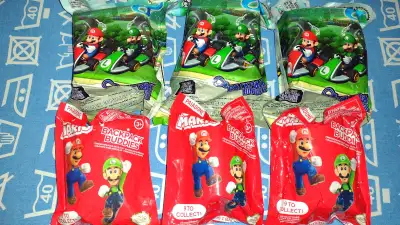 Mario Kart Backpack Buddies (2016) Mario Backpack Buddies (2022), View more