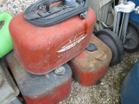 5 outboard gas tanks