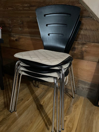 Deal!!!!! 4 Chairs black wood