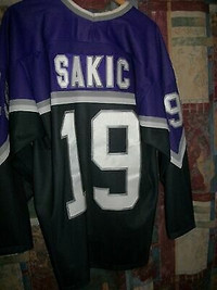 NHL Jersey - Joe Sakic (Collectible)