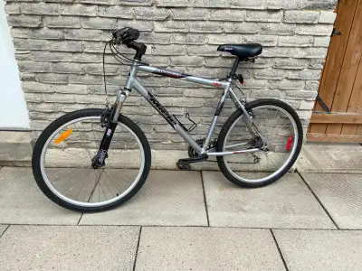 Miele Aluminum Mountain Bike Size Large, View more