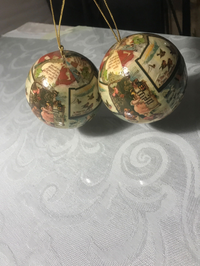 Vintage themed Christmas ornaments in Holiday, Event & Seasonal in London - Image 2