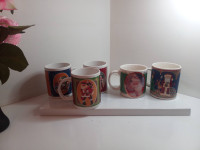 Vintage Christmas Coffee/Tea Mugs Set Of 5 Cups Holiday