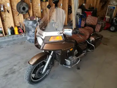 82 GL1100 Aspencade, very well maintained, low kilometers. Have too many vehicles and no time to enj...
