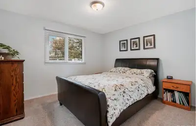 room for rent for female
