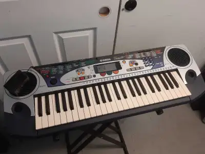 Yamaha PSR-160 Keyboard with power supply, View more