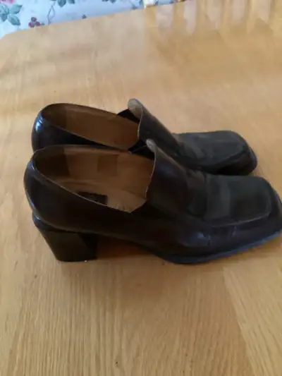 Chaussures Pegabo, grandeur 8, View more