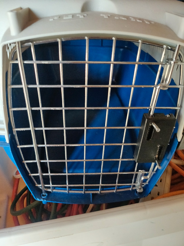 Pet carrier petmate in Other in City of Toronto