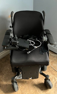 New Quantum Q4 Electric Wheelchair
