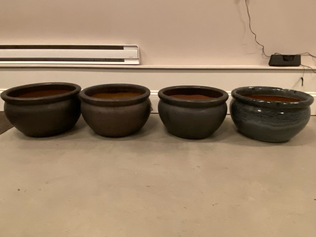 Large Earthenware Low pots x 4  in Outdoor Décor in Edmonton