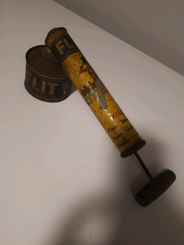Vintage Flit mosquito sprayer in Arts & Collectibles in Leamington - Image 3