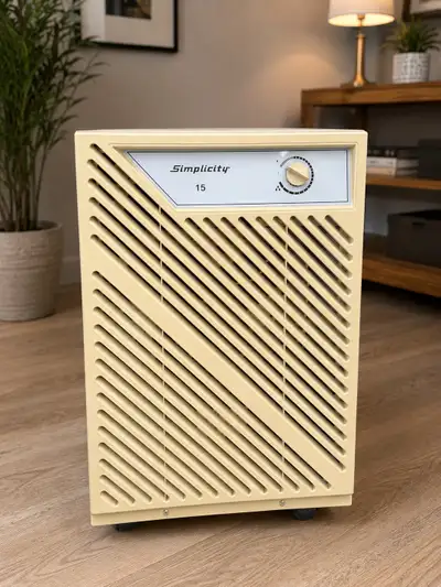 Classic Simplicity dehumidifier in good working condition. A solid older unit that’s built much heav...