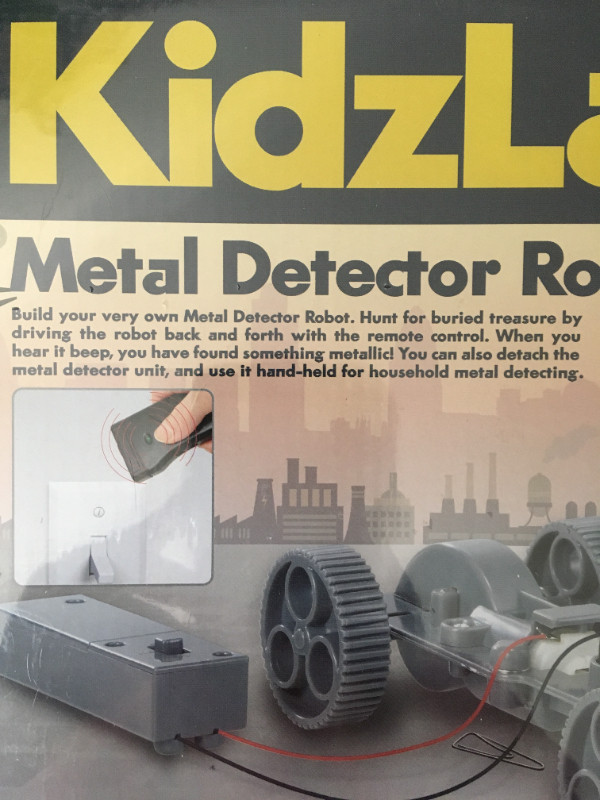 Metal Detector Robot Kidz Labs New in Toys & Games in Markham / York Region - Image 2